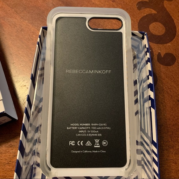 Rebecca Minkoff Glow Selfie Case IPhone 7 Plus - Picture 11 of 11